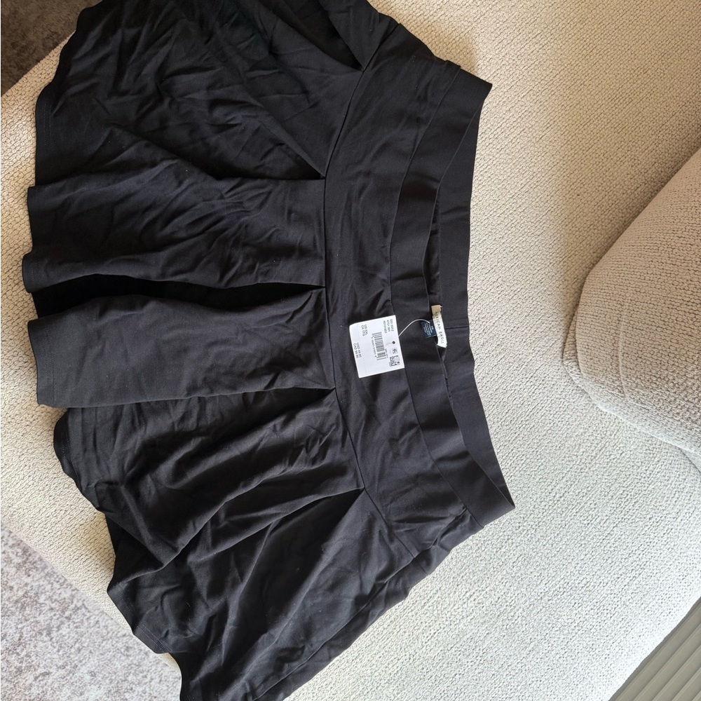 NWT American Eagle Black Skort
